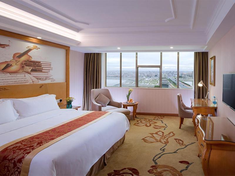Vienna Hotel Dongguan Hengli Zhongshan Road Exterior photo